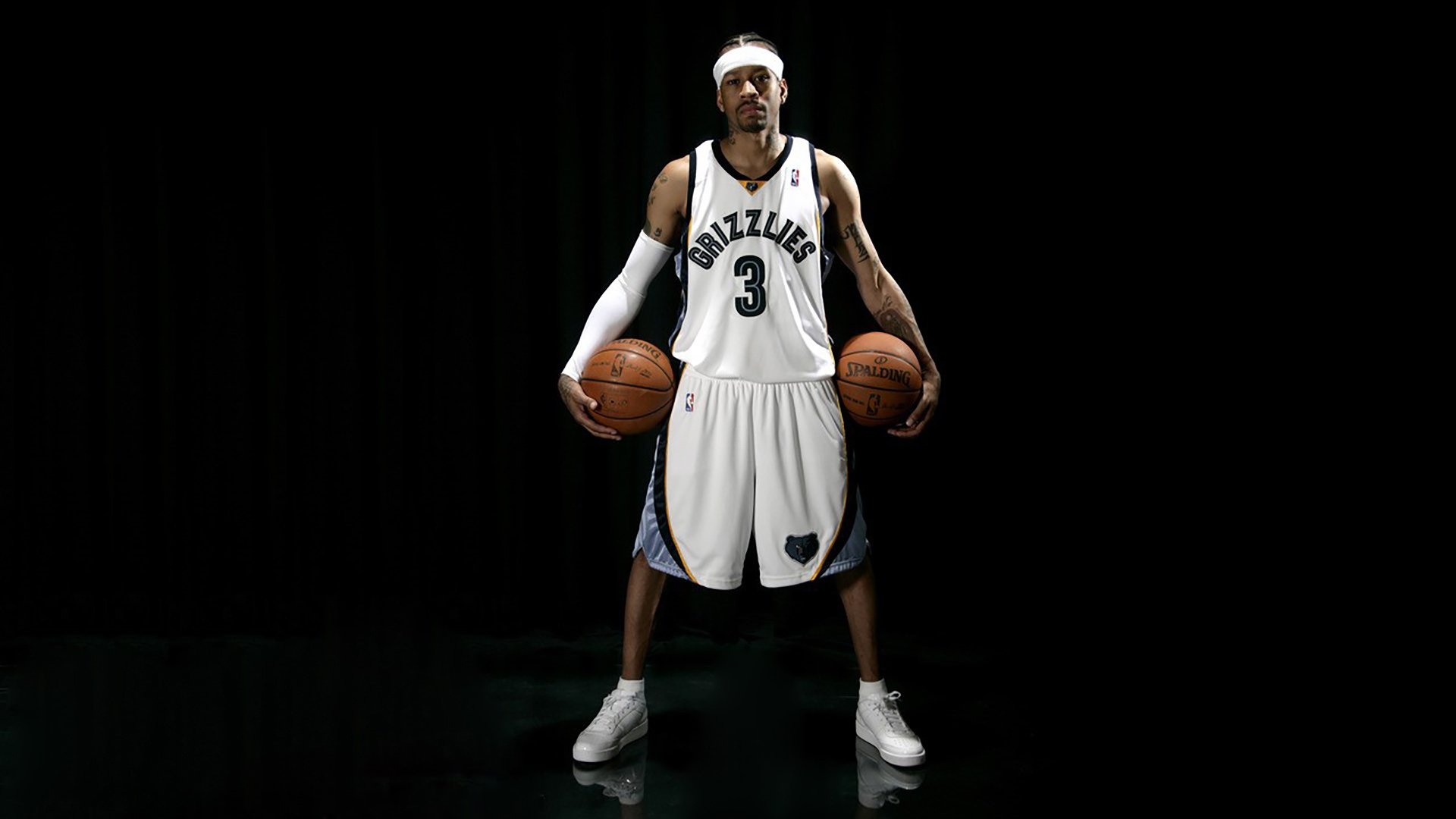体坛奇观,亚特兰大备战NBA,深圳男篮足总杯连胜,马刺内部沟通竟为英超?
